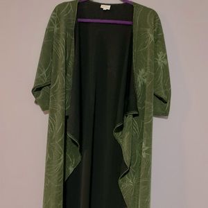 Lularoe Shirley Kimono NWT Small